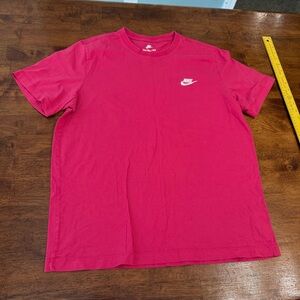 Nike Men's Vibrant Pink Short Sleeve Tee size large